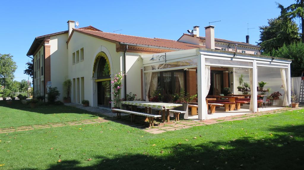 Agriturismo L'Albara - Wines, Pool & Spa Villaganzerla Luaran gambar